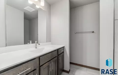 705 Sarah C St, Garretson, SD 57030 photo 17