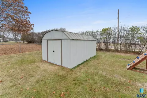 112 E Glenwood Dr, Brandon, SD 57005 photo 56