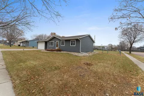 112 E Glenwood Dr, Brandon, SD 57005 photo 59