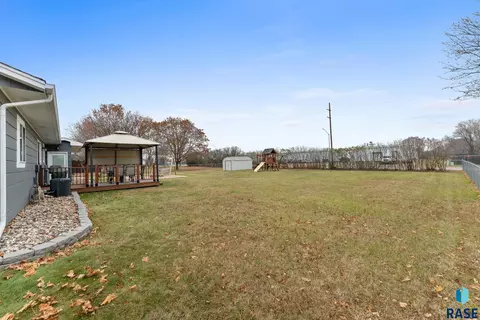 112 E Glenwood Dr, Brandon, SD 57005 photo 48