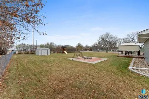 112 E Glenwood Dr, Brandon, SD 57005 photo 58