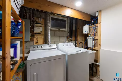 112 E Glenwood Dr, Brandon, SD 57005 photo 43
