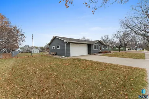 112 E Glenwood Dr, Brandon, SD 57005 photo 45