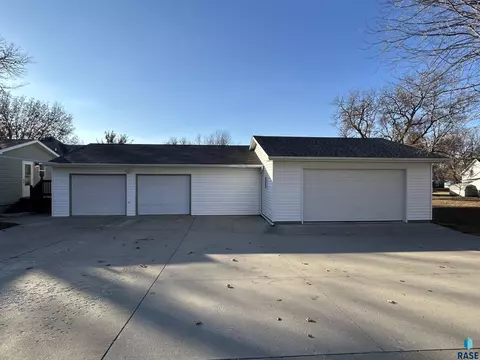 308 E 2nd St, Colton, SD 57018 photo 22