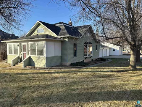 308 E 2nd St, Colton, SD 57018 photo 21