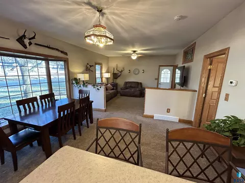 308 E 2nd St, Colton, SD 57018 photo 5