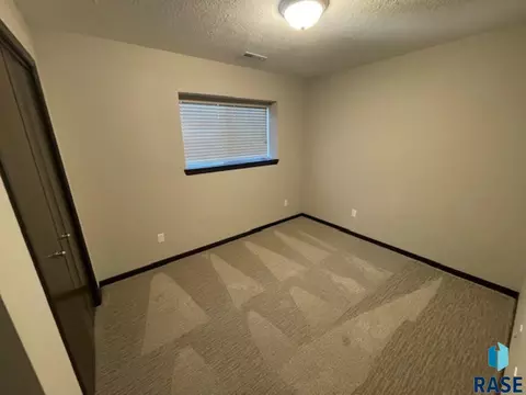 9428 W Liam St, Sioux Falls, SD 57106 photo 10
