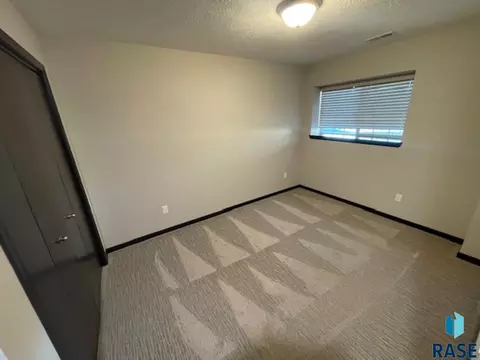 9428 W Liam St, Sioux Falls, SD 57106 photo 11