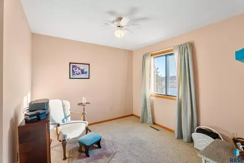 2800 Orchard Pl Pl #206, Sioux Falls, SD 57103 photo 8