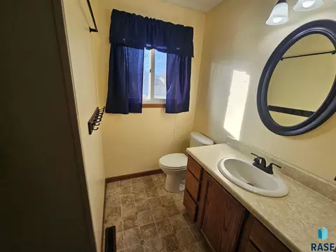 211 Lovejoy Ln, Aurora, SD 57002 photo 8