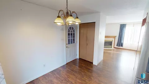211 Lovejoy Ln, Aurora, SD 57002 photo 24