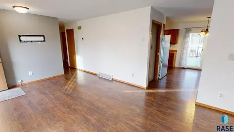 211 Lovejoy Ln, Aurora, SD 57002 photo 5