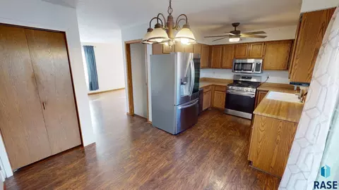 211 Lovejoy Ln, Aurora, SD 57002 photo 23