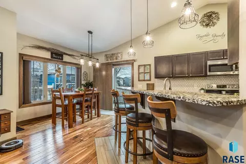 2330 N Devon Ave, Tea, SD 57064 photo 11