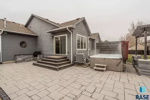 2330 N Devon Ave, Tea, SD 57064 photo 21