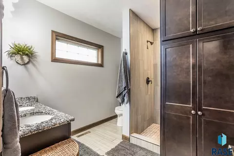 2330 N Devon Ave, Tea, SD 57064 photo 14