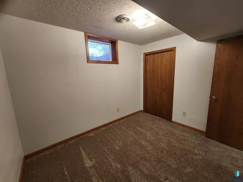 420 E Drake Ave, Salem, SD 57058 photo 27