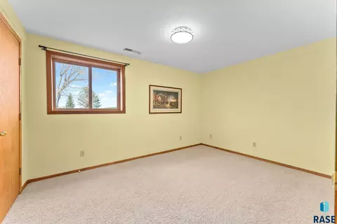 48125 266th St, Brandon, SD 57005 photo 29