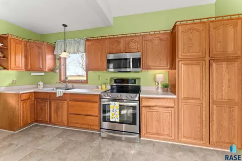 48125 266th St, Brandon, SD 57005 photo 20