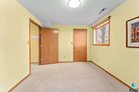 48125 266th St, Brandon, SD 57005 photo 30