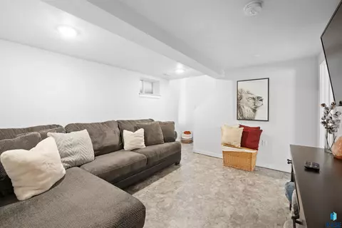 218 N Spring Ave, Sioux Falls, SD 57104 photo 19