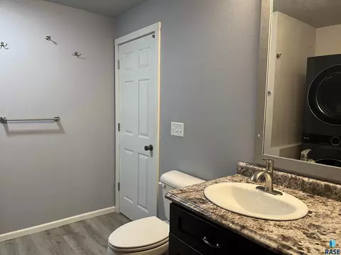 109 E 4th St, Worthing, SD 57077 photo 21