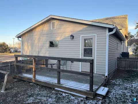 109 E 4th St, Worthing, SD 57077 photo 7