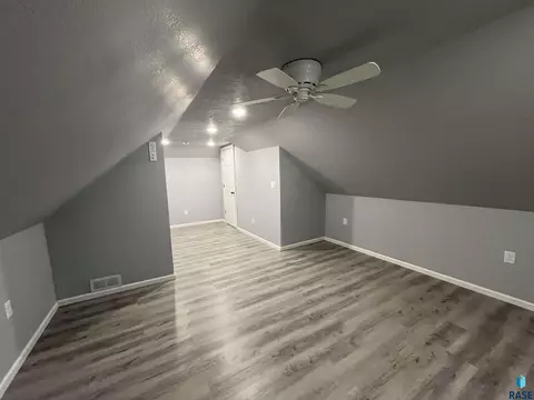 109 E 4th St, Worthing, SD 57077 photo 25