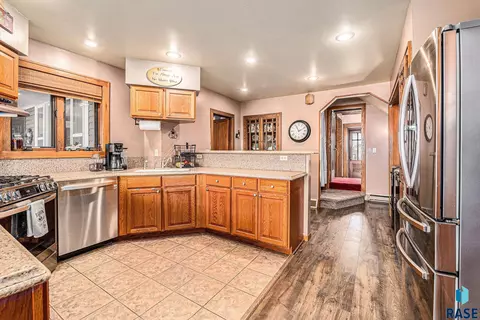 116 NW 4th St, Madison, SD 57042 photo 14
