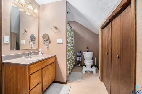 104 E 3rd St, Crooks, SD 57020 photo 22