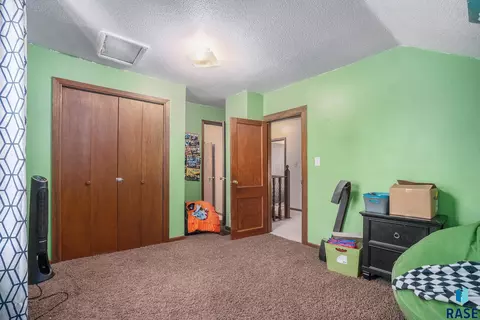 104 E 3rd St, Crooks, SD 57020 photo 17