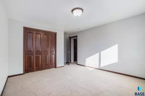 3815 E Shepherd St, Sioux Falls, SD 57103 photo 17