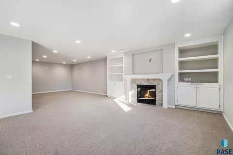 3815 E Shepherd St, Sioux Falls, SD 57103 photo 29
