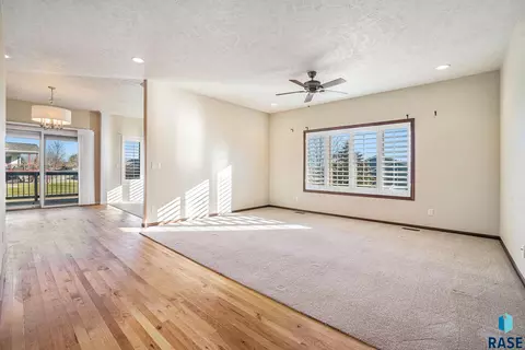 3815 E Shepherd St, Sioux Falls, SD 57103 photo 6