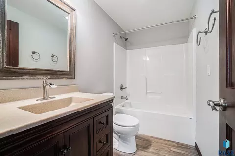 3815 E Shepherd St, Sioux Falls, SD 57103 photo 18