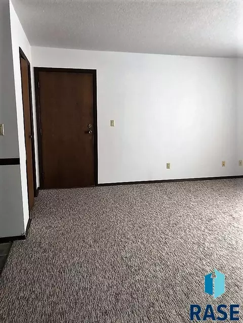 3504 S Cathy Ave, Sioux Falls, SD 57104 photo 29