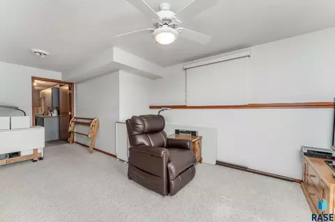 3707 E Mission St, Sioux Falls, SD 57103 photo 15