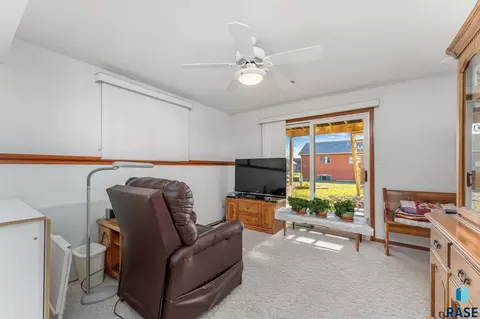 3707 E Mission St, Sioux Falls, SD 57103 photo 13