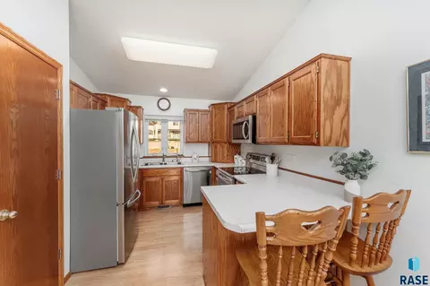 3707 E Mission St, Sioux Falls, SD 57103 photo 7
