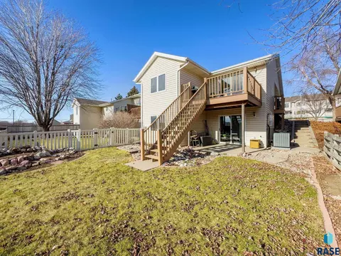 3707 E Mission St, Sioux Falls, SD 57103 photo 24