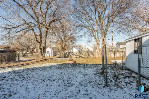 1616 E 7th St, Sioux Falls, SD 57103 photo 24