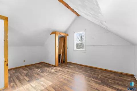 503 S 3rd St, Beresford, SD 57004 photo 26