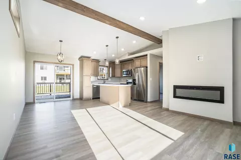 1704 E 70th St N, Sioux Falls, SD 57104 photo 7