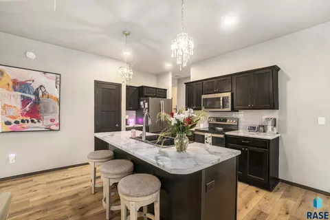 4600 E Leubecher Pl, Sioux Falls, SD 57108 photo 7