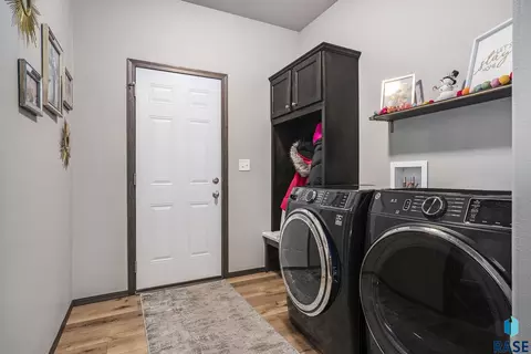 4600 E Leubecher Pl, Sioux Falls, SD 57108 photo 13