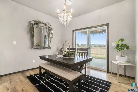 4600 E Leubecher Pl, Sioux Falls, SD 57108 photo 8