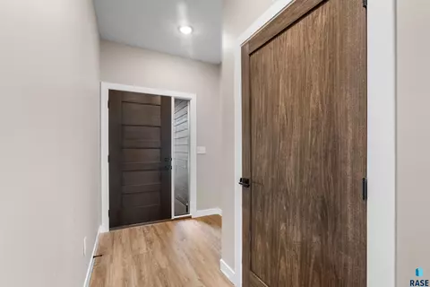 210 E Ivy Rd, Tea, SD 57064 photo 3