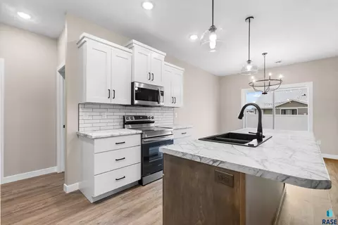 210 E Ivy Rd, Tea, SD 57064 photo 14