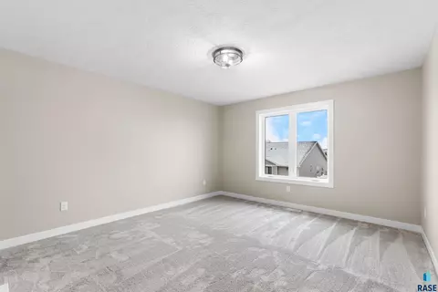 210 E Ivy Rd, Tea, SD 57064 photo 33