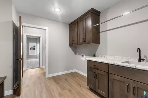 210 E Ivy Rd, Tea, SD 57064 photo 28